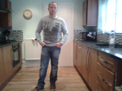 rhodrd's profile picture. live life to it's full