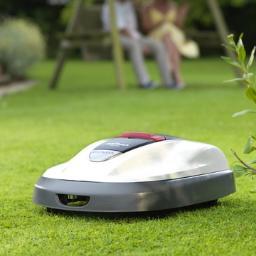 I'm a perfectionist. I will cut your lawn the way you want, when you want, and you’ll never have to lift a finger.