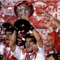 lencinagaby10's profile picture. En algo hay que creer