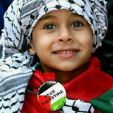 Issy_varachia's profile picture. 