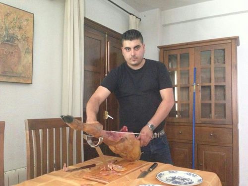 jamon_cortador's profile picture. Telefonos: 627 27 36 46 o 927 76 16 21