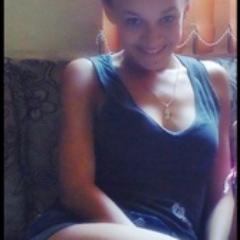 O importante não é quando conhecemos a pessoa, mas sim, quando essa pessoa passa a existir dentro de nós!!!!
   MSN:greice1725@hotmail.com