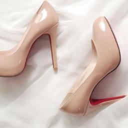 Youresofrench's profile picture. 