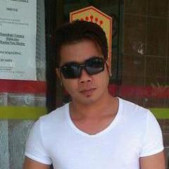 r_emay's profile picture. 