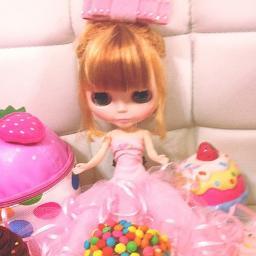 adolecentesfra's profile picture. As palavras podem te fazer sorrir,mas, só o amor pode te fazer mudar. (Aristides Wanderley)