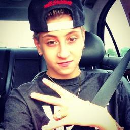 quem gosta mesmo do Mikey Fusco segui...
those who like mikey fusco following....