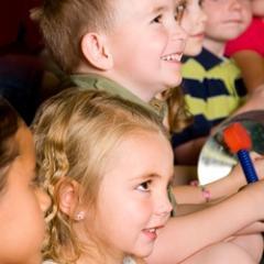 A warm, welcoming place for families of all shapes and sizes to explore, connect and grow together.