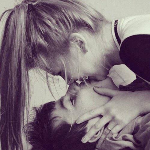 Things girls like. Boys better pay attention.
Ask for follow back ☺