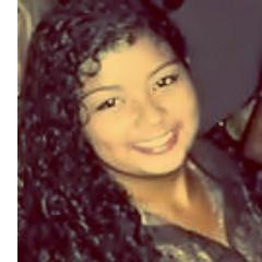 Only one girl in the pursuit of happiness. Canceriana,tímida,carinhosa,idiota .-.