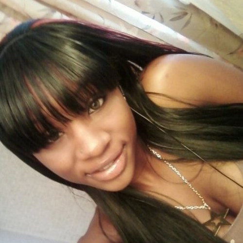 PrettyCharmin91's profile picture. Welcome To The FRiENDzone . Your Boyfriends Fav Waitress . Single But UNAVALIABLE . Chanos' Cut Buddy . fm i fb .