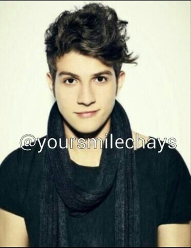 Seus olhos, seus sorrisos, tudo em você me fascina. Nada nem ninguém poderá mudar isso. Love You ! ❤ @ChayLeao ! ℱoco, ℱorça e ℱé.