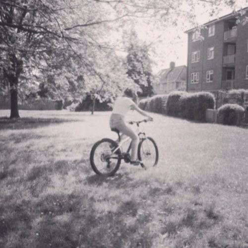 AliceCooke27's profile picture. AliceCooke.
Live in the UK.
Follow me and i will follow back.