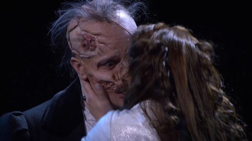 CDestler's profile picture. Hi! Im christine daae! I work at the opera populare!! (Up for rp anytime)