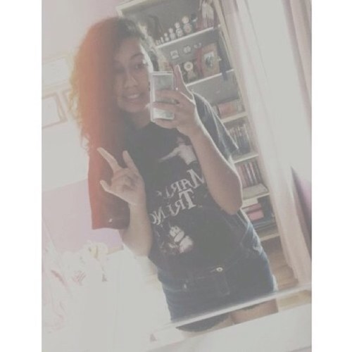 4libiss's profile picture. do u ever just pierce the veil through a mayday parade while sleeping with sirens at an all time low man overboard the marianas trench