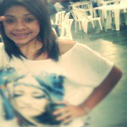 Oi Prazer o meu nome é Larissa , Tenho 14  Anos sou Geminiana , São Paulina adoro doces e salgados etc sou sonhadora . Basta Acreditar Que Tudo Se Realize *-*