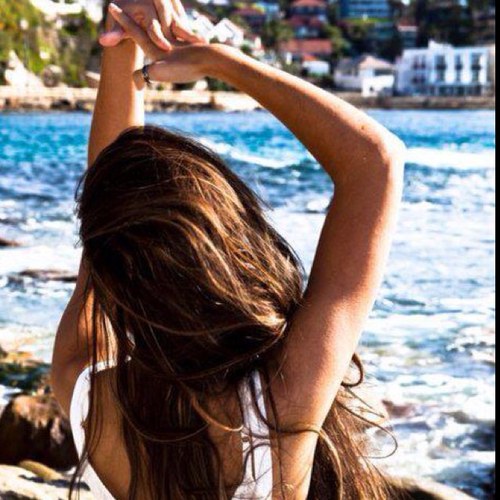 living the simple life. proud to be a jersey girl ⚓ trying this anon thing out. follow me ill follow back