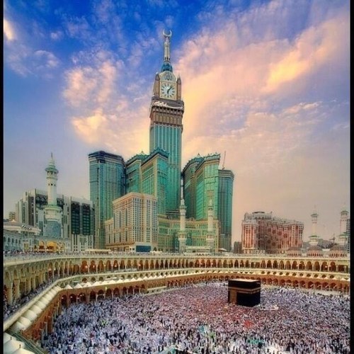 لا إله إلا الله وحده لاشريك له له الملك وله الحمد وهو على كل شيئ قدير , لاحول ولا قوة إلا بالله العلي العظيم ، سبحان الله وبحمده ، سبحان الله العظيم