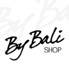 A By Bali Shop oferece produtos para o vestuário Feminino e Masculino. Calçados e Acessórios de grandes marcas nacionais e importadas.