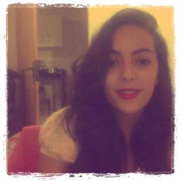 Pesquisadora, aluna, professora e dona de casa. Me faço de besta para ser mais feliz. 

                    ♥
               ♪ ♪ ♪ ♪ ♪ ♪