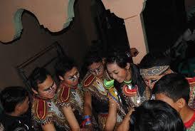 contact us : 085714253409