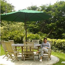 Andrea4794's profile picture. “El hombre se define como ser que evalúa, como ser que ama por excelencia.”
https://t.co/kNvSaZabnw    
http://t.co/3X62DC6I2h
USBista ahora!