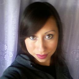 Mujer estudiante, trabajadora y con un gran corazón