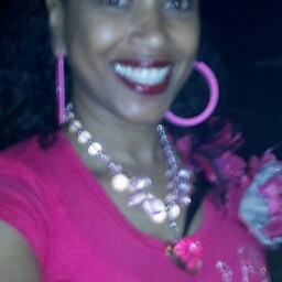 *** Fashionista-Inspiring women with Fashionable styling tips to Fab you Up*Styling & Fashion is my passion! http://t.co/TueJ0fKF