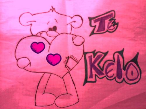 soy dulce y muy tierna y me encanta el chocolate :)