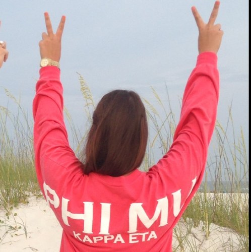 AmyJarreau's profile picture. 