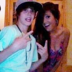 S.W.A.G SHE WANTS AUSTIN GRAY  WHICH I DO HE'S SO SEXY AND ADORABLE  I WANT HIM 2 MINE ALL MINE