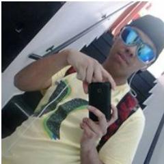adoro minha vida, meu trabalho..... e gosto  muito da namorada
