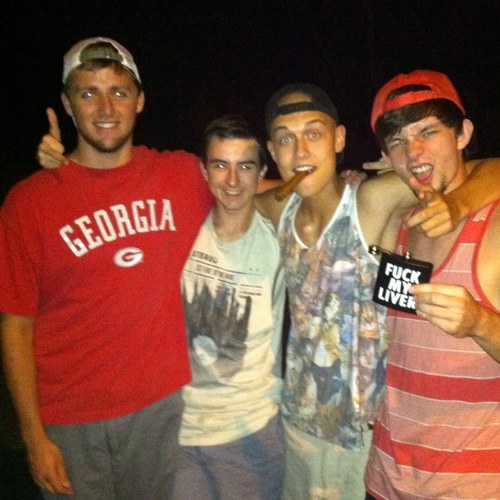 Go_Hard_Daly's profile picture. Love yourself, See the Positives. Be happy!