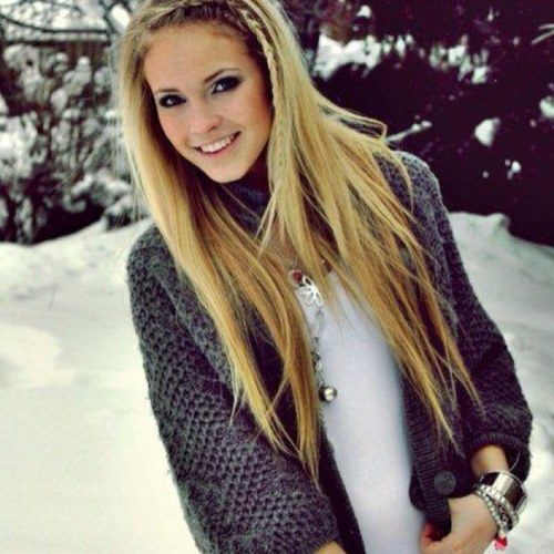 tigris_hope's profile picture. 18+. I am sweet, nice, loving, honest and totaly cool. #Single. #Rp I'm a Singer