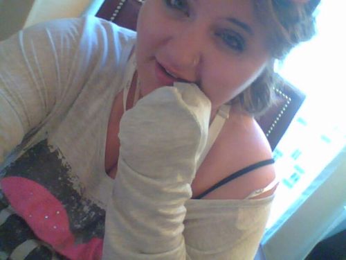 16 years young. lifeguard. saved a life, have you? blood and organ donor. dancer. one of a kind. 3 sometimes you have to fall in order to fly. c:
