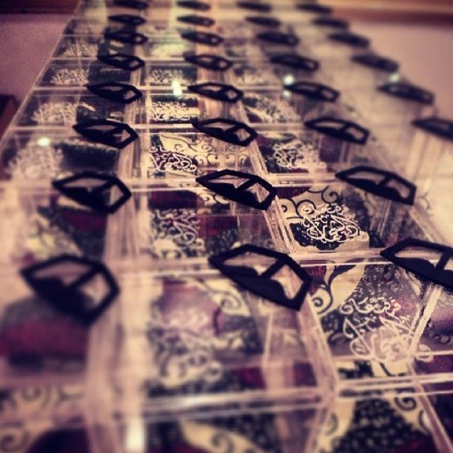 Crafty Bee is all about distinctive eye catching gift wrapping , present ur gift in a stylish way.               Tel: 69932879 wrapping.