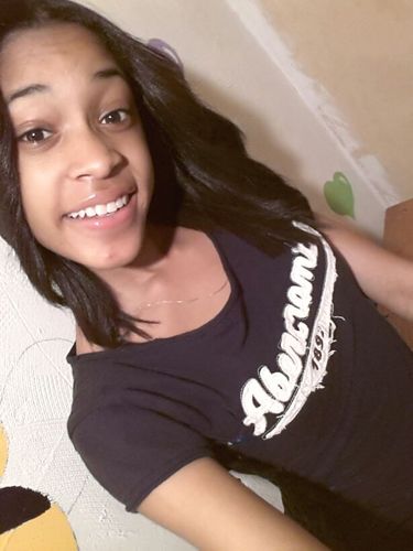 Follow a Skinny Chick like me. Young , Wild ,& Free