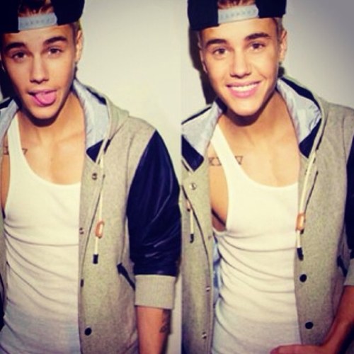 3 teenage girls obsessed over Justin Bieber!!