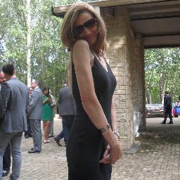 leebee007's profile picture. MHR cum laude (Member of the human race), Psych honours, DVD store chick, psych counsellor - master of Psychology dissertation.  Jack of all.