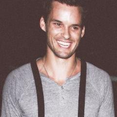«people say it gets better. people lie.»