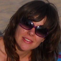 Periodista que no pierde la fe.Colaboradora en varios blog y buscando destino.Aficionada a los deportes,la música, el cine,la moda...y los sueños por cumplir