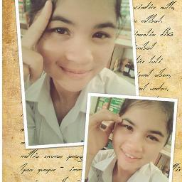 ชื่ อายค่ะ อายุ 16 ค้ะ ฟอลกลับทุกคนน้ะค้ะ สวยไม่จริง เลยหยิงไม่เปนค้ะ  :)