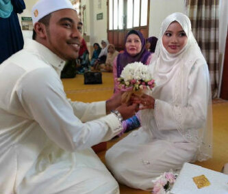 aa_diana36's profile picture. #alhamdulillah.. Kami selamat d ijab kabulkn..