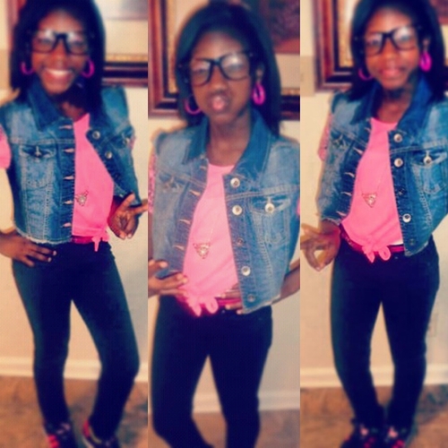 team Single  i can dance im pretty know how to dress and just wanna have fun why dont u follow me and enjoy the experience