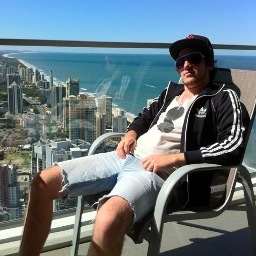 vindawgy's profile picture. Musician. Business manager. Cricket enthusiast. Chicken wings are my thing.