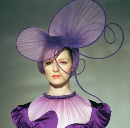 Fashion & Costume Designer and Maker. Mihrican Damba Art & Fashion,London,UK -  http://t.co/bOZ3VnqmA6