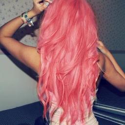 En esta cuenta encontrarás lo que a cualquier chica le gustaría tener. Sígueme si te encanta la moda.//RT o Fav si te encantan♥