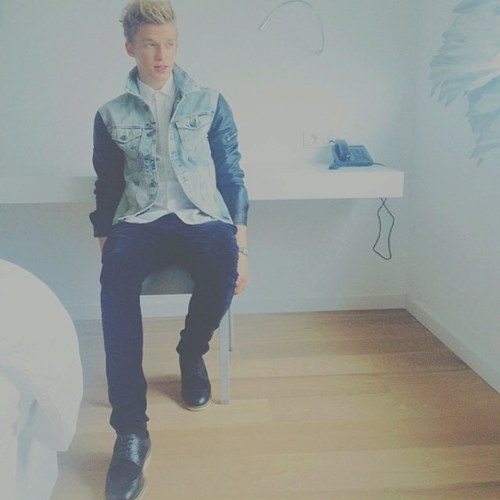 Hey, Im Cody • But you can call me pokemon • I like to surf, sing and skate • Parody • Single •