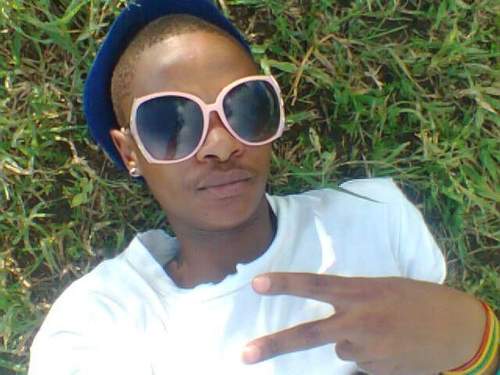 I am me lukng 2 da future.. Past is da past 4gt.. WELELE!!