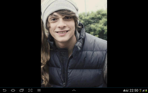 secsicasixx's profile picture. Casillina, Lovatic, Mayniac.♥