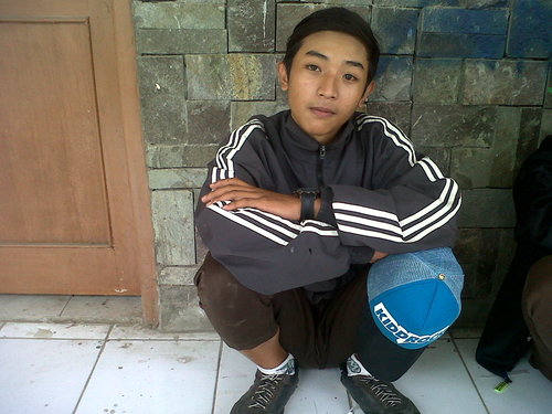 raraynuabadi's profile picture. 